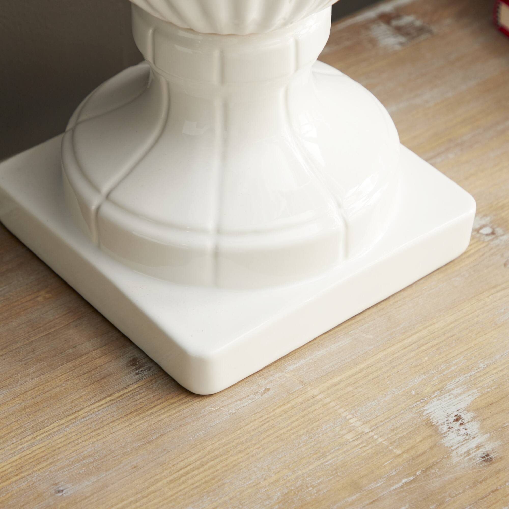 26" White Dolomite Country Decorative Urn